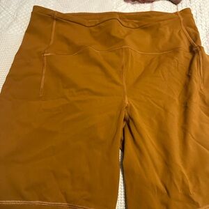 Lululemon 10” shorts